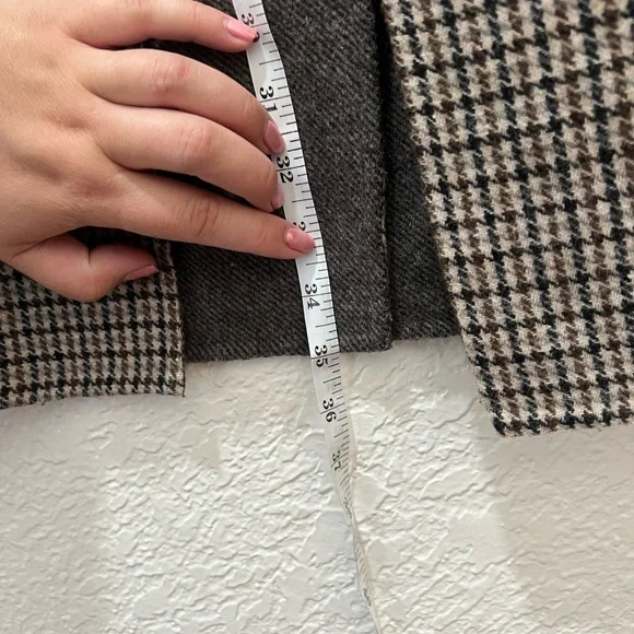 Zara Houndstooth Black, Cream, and Brown Coat - Picture 5 of 6